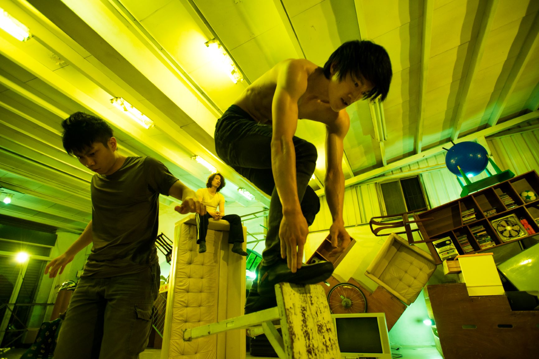 2013 男人與狗｜驫舞劇場